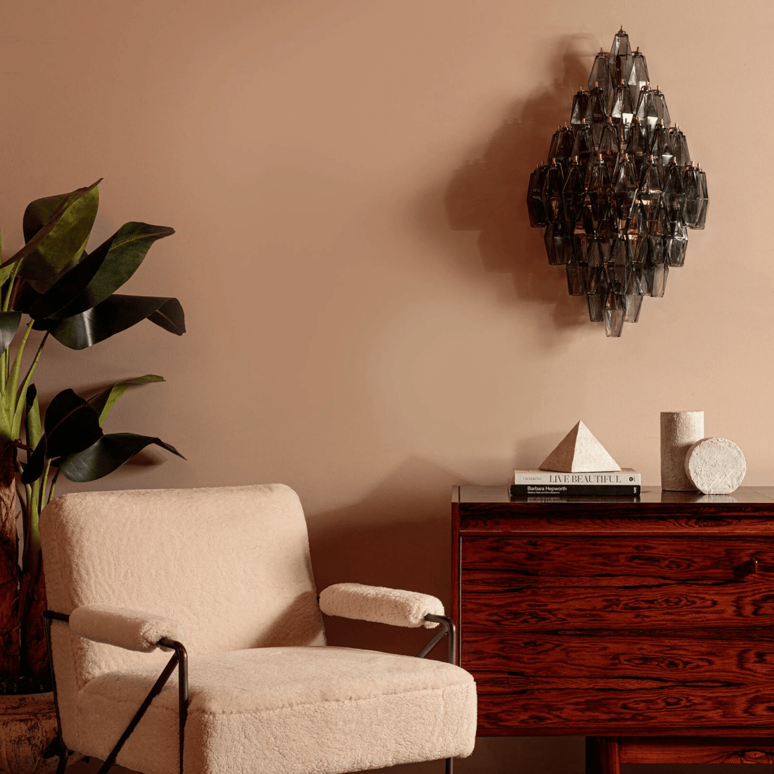 Aurora Luminaire Mural Ambre Diamant Polyèdre Vintage