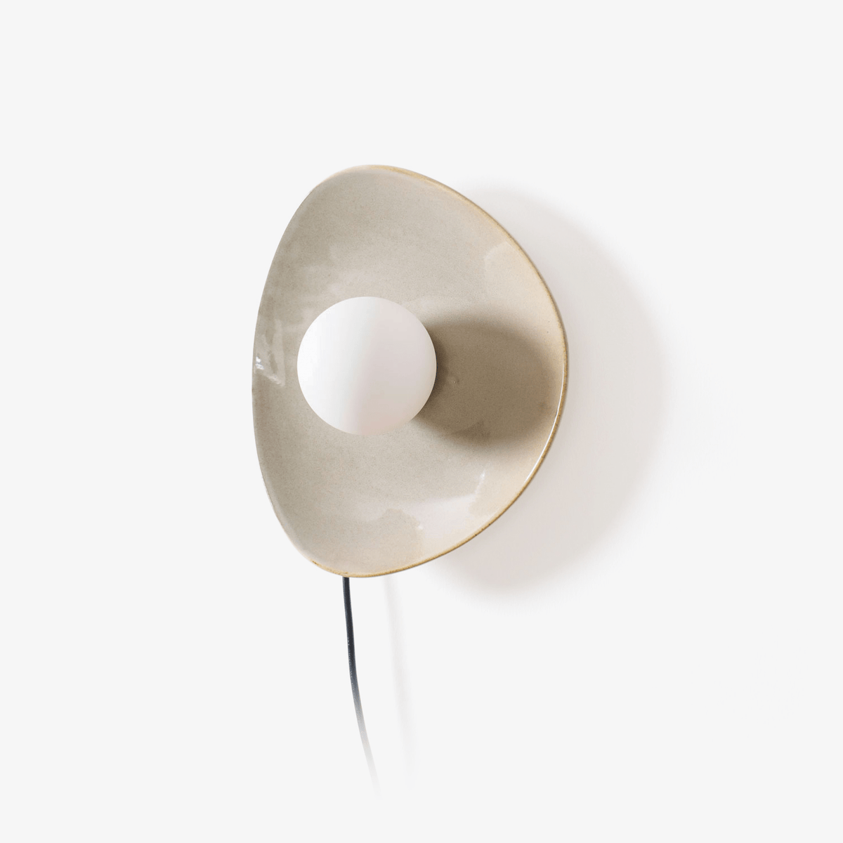 Nancy Pebble Disc Plug-in Ceramics Glass Wall Light
