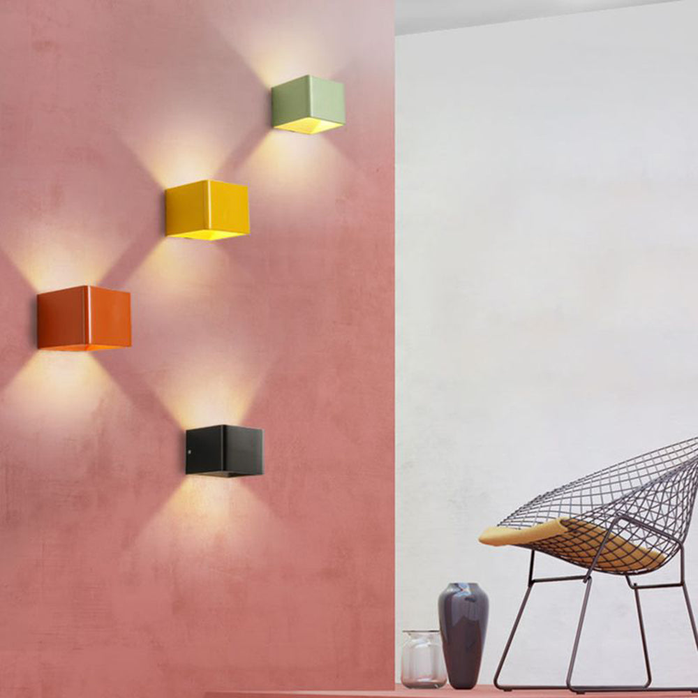Miren Applique Murale Carrée Moderne 5-Couleurs. Chambre