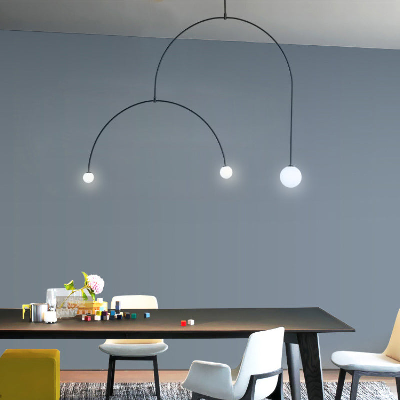 Arisha Suspension Moderne Linéaire au Design Minimaliste Salle à manger
