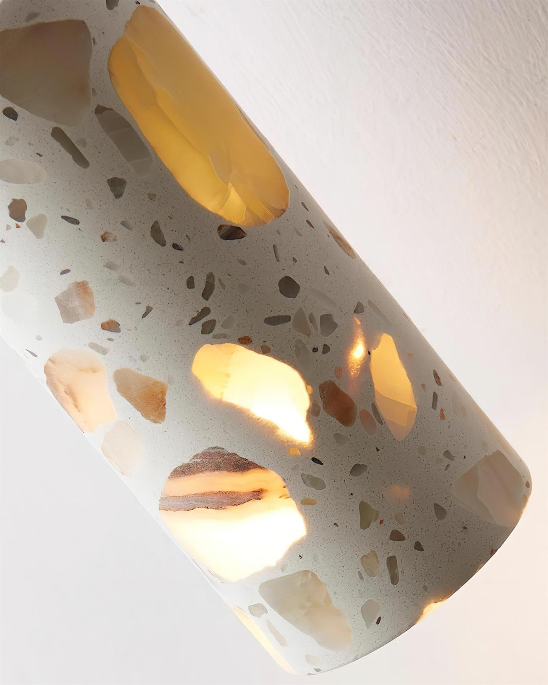 Artena Lampe Suspendue Sculpturale en Terrazzo