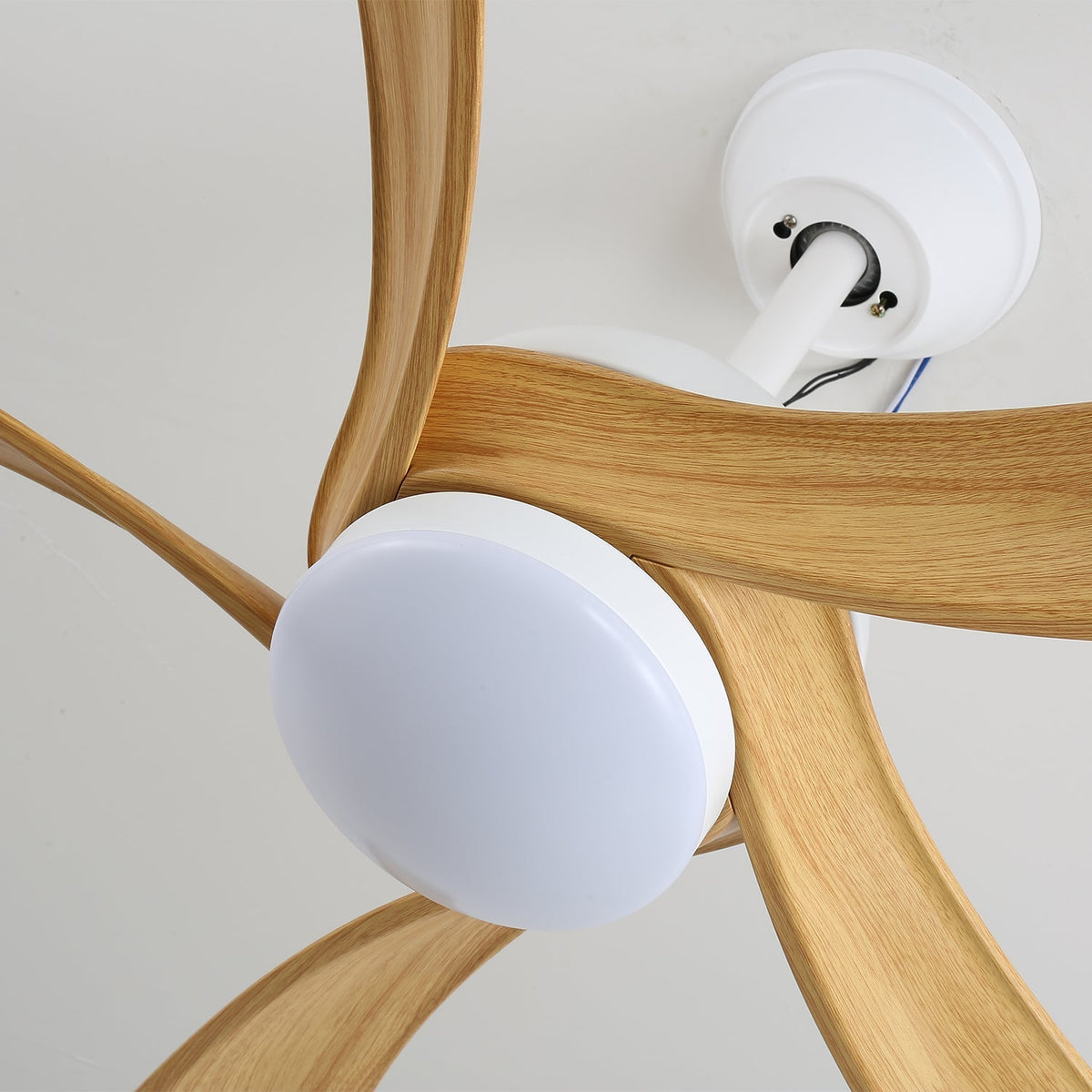 Plafonnier Ventilateur Sylven Moderne en ABS