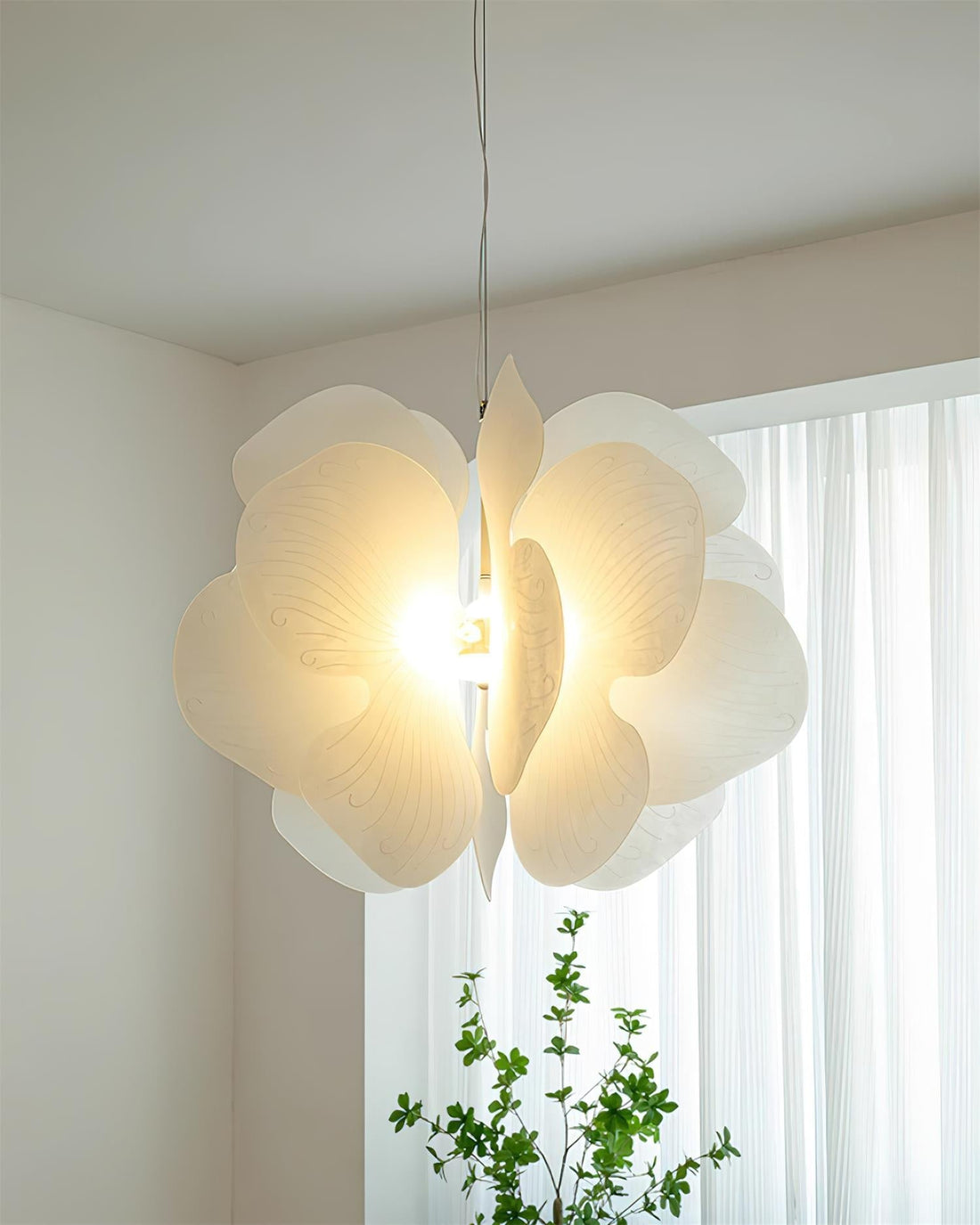 Bolide Suspension Pétale Florale Organique
