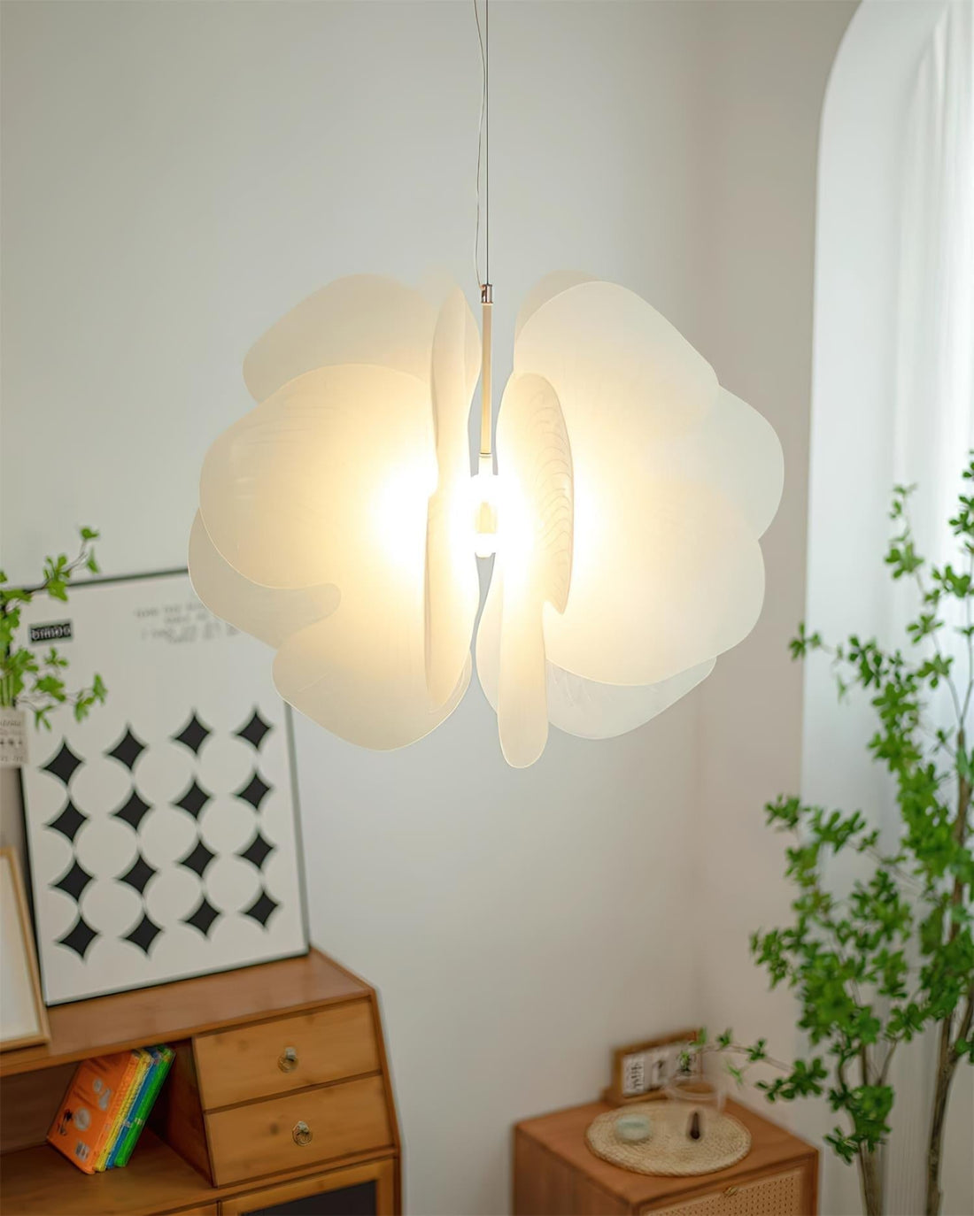 Bolide Suspension Pétale Florale Organique