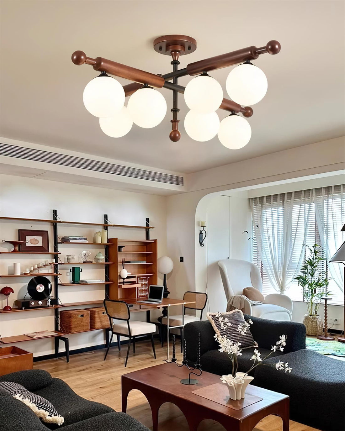 Briette Lustre Plafonnier Bras en Bois Globe Sculptural