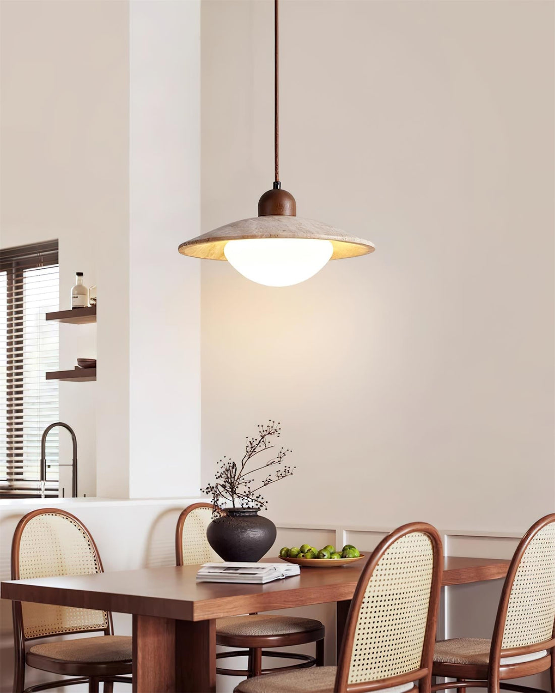 Ritta Suspension Minimaliste en Travertin