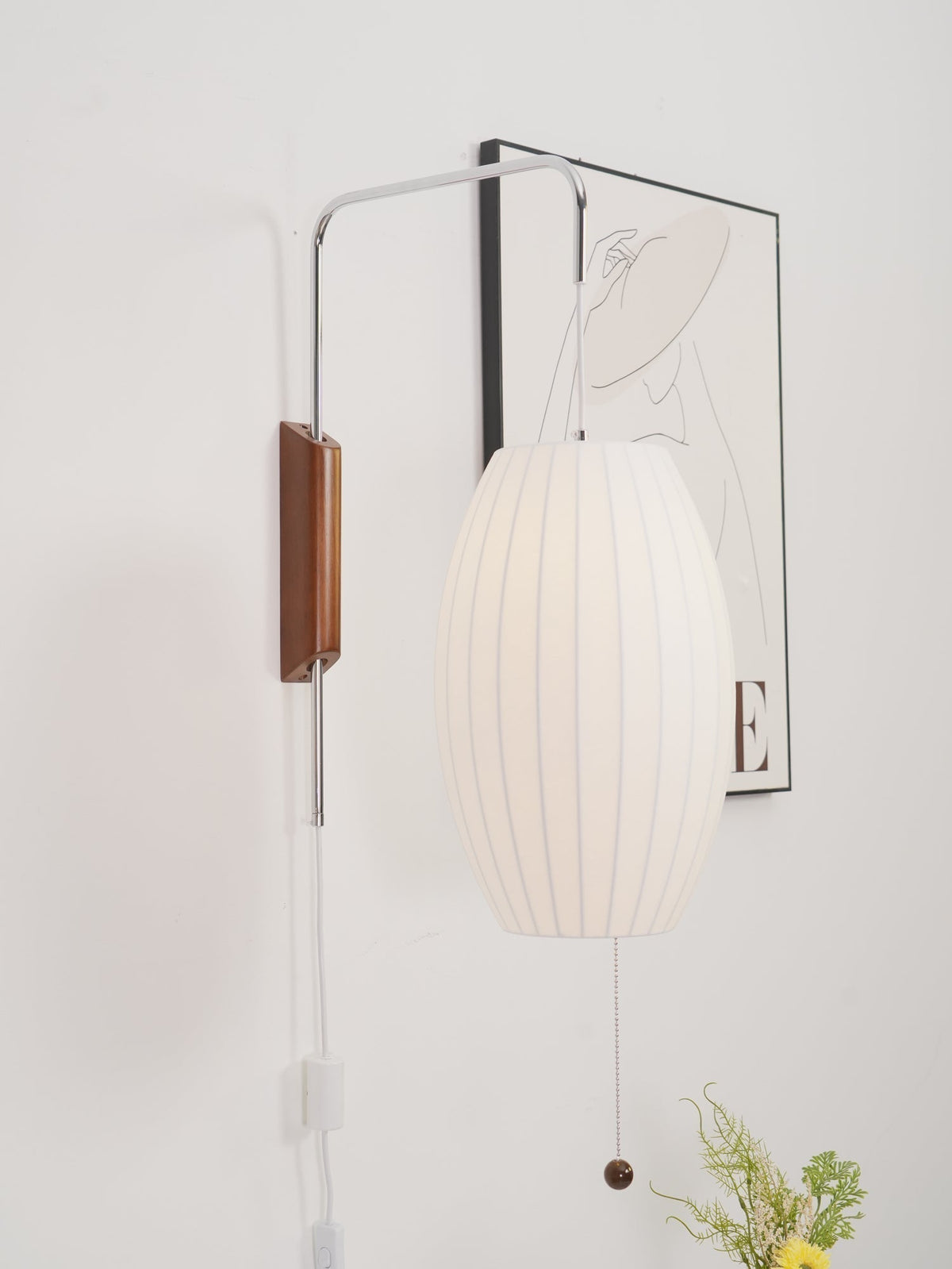 Lustra Wall Sconce Walnut Ball
