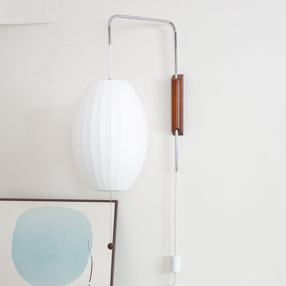 Lustra Wall Sconce Walnut Ball