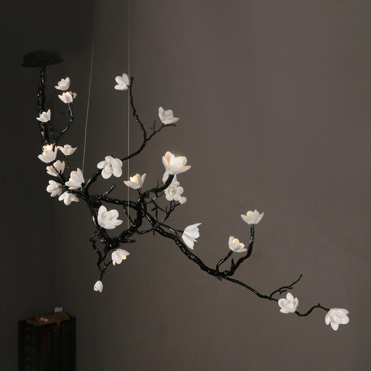 Lustra Lustre en Céramique Fleurs et Branches Noires