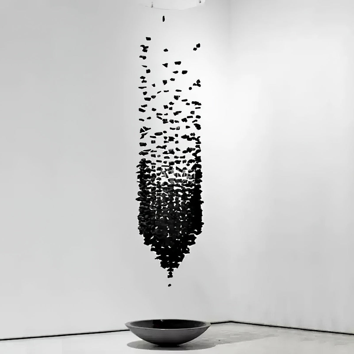 Arsilus Charbon Pierre Sculptural Lustre Orbiculaire