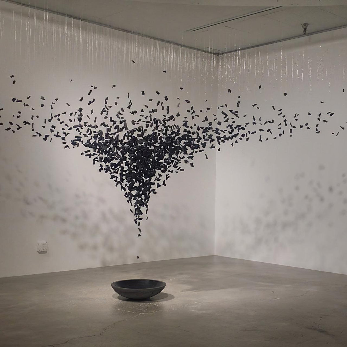 Arsilus Lustre Sculptural en Pierre Charbon