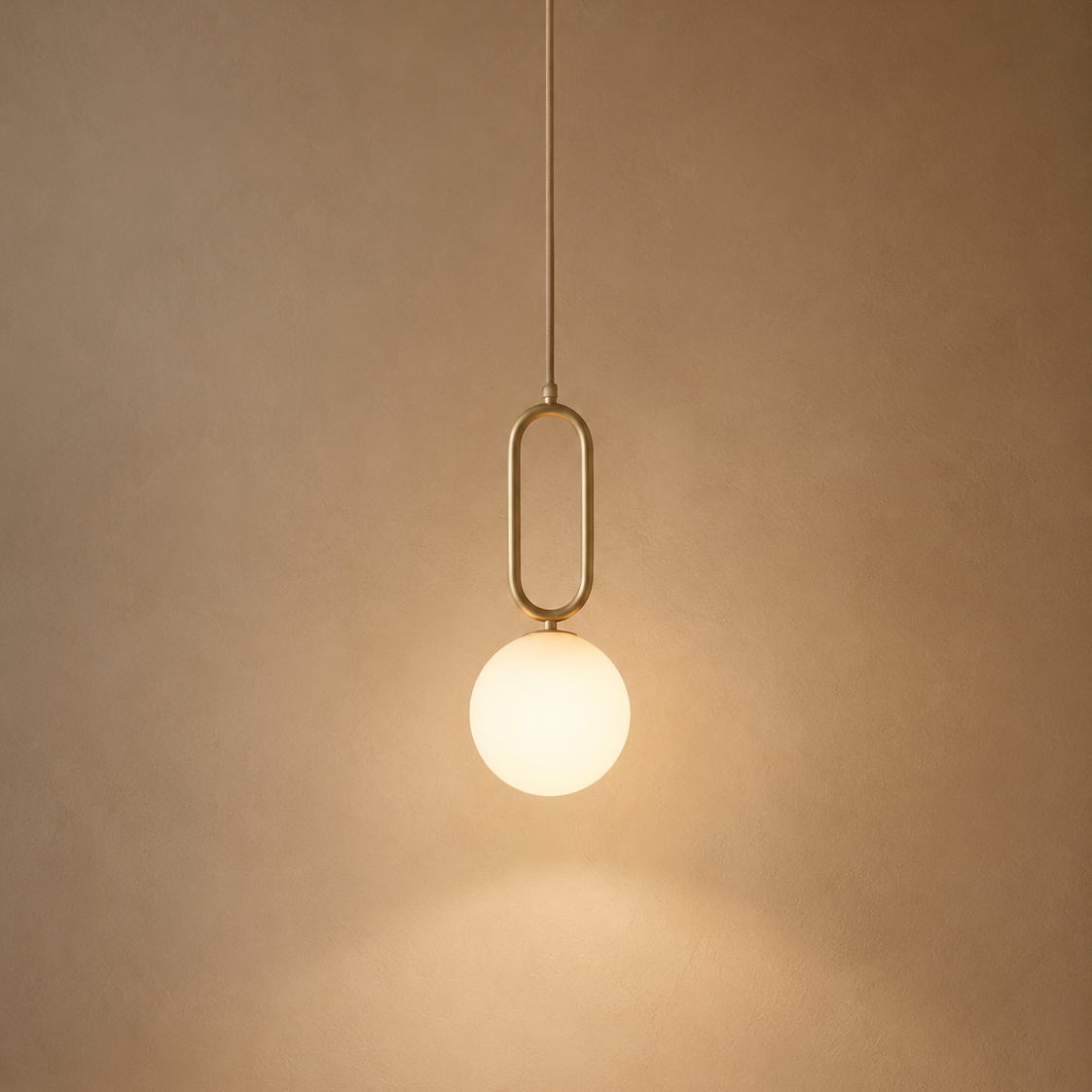 Suspension Boule en Verre et Laiton - Oliane
