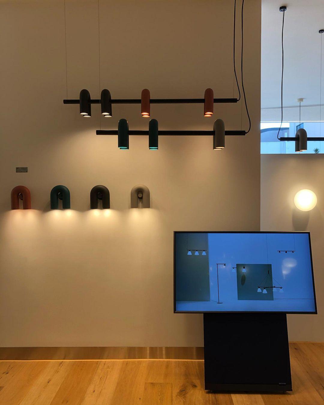 Kara Lampe Murale de Créativité Individuelle