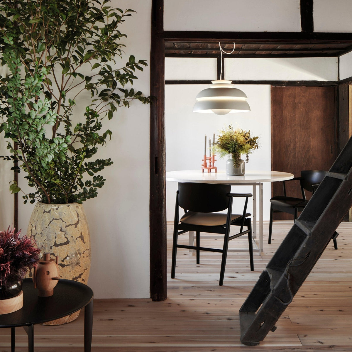 Orlenna Suspension Scandinave Blanche
