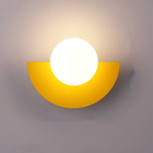 Jaune
