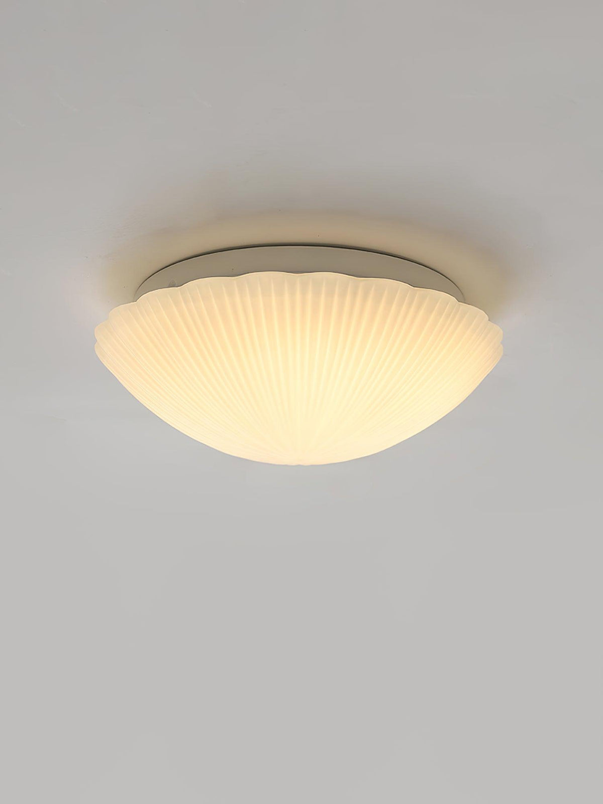Solara Plafonnier Forme Coquillage Cannelé Doux Élégant