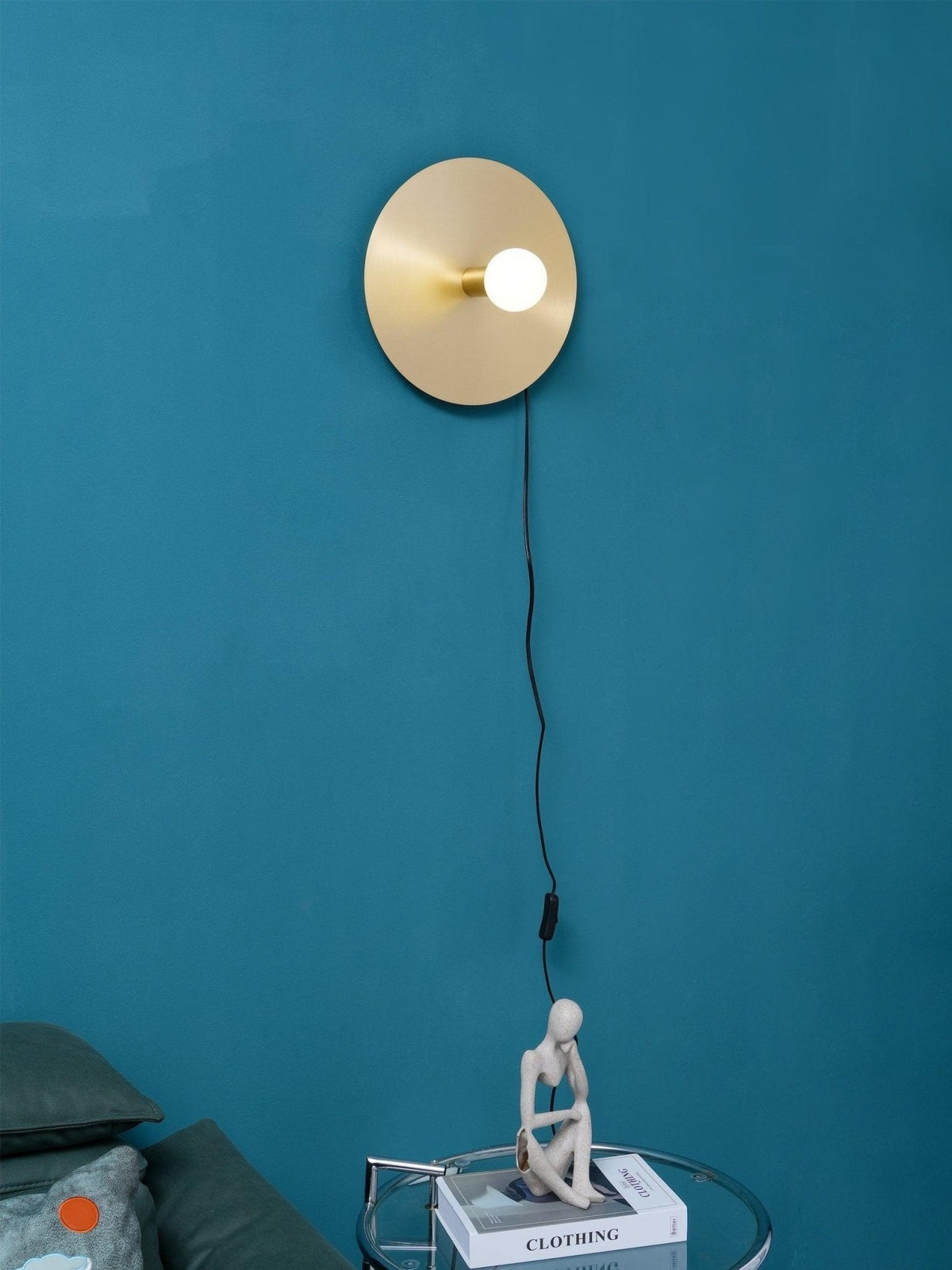 Lustra Wall Lamp Brass Bulb