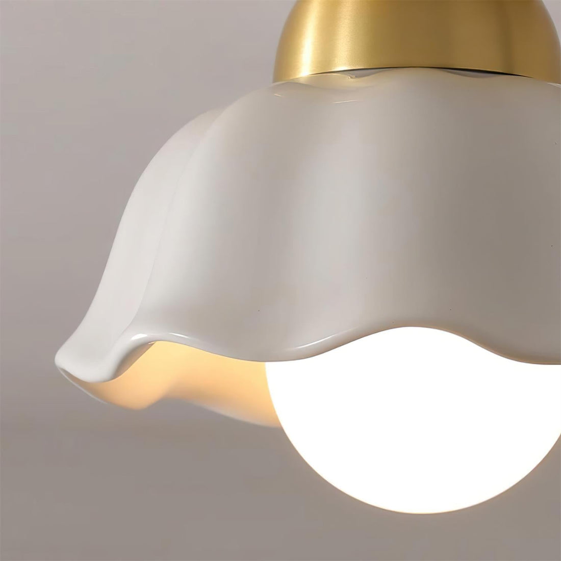 Opila Lampe Plafonnier Semi-Encastrée Or et Blanche