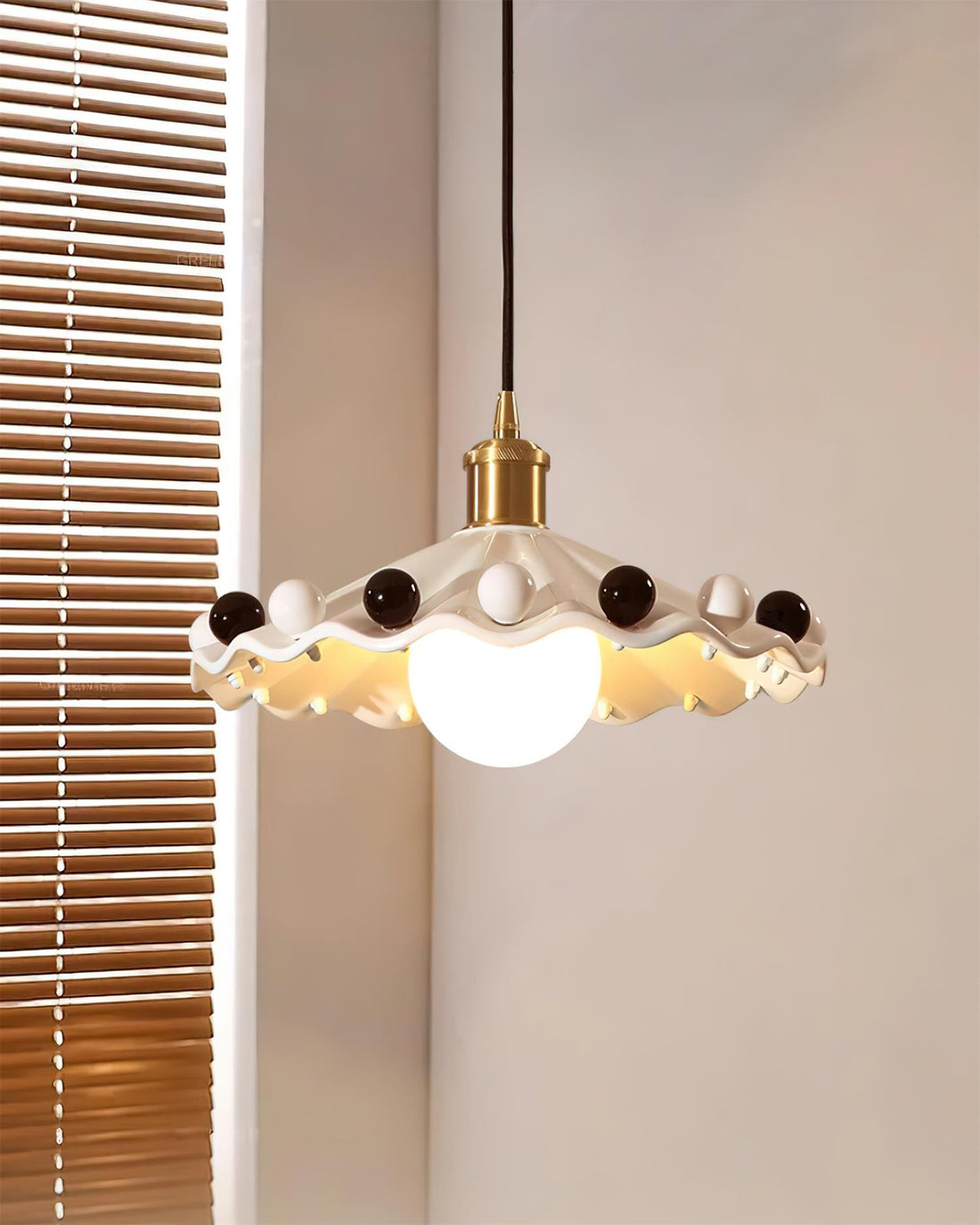 Pixen Suspension Avec Abat-Jour Céramique Ondulé