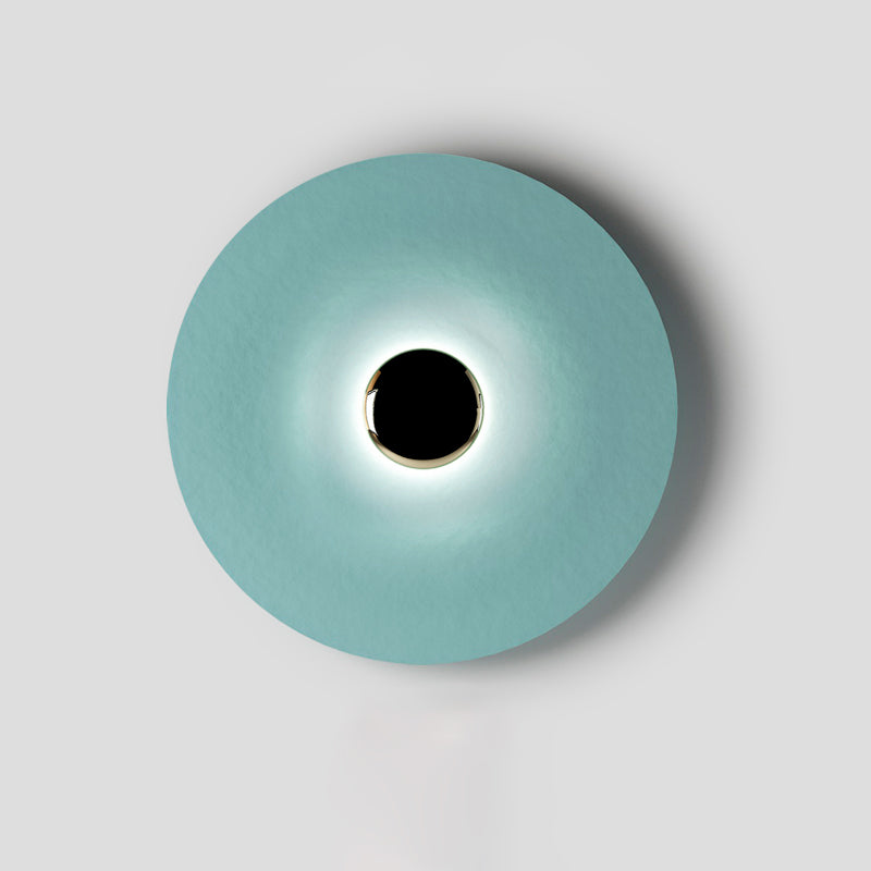 Peacemaker Elegance Simplicity Glow Wall Light