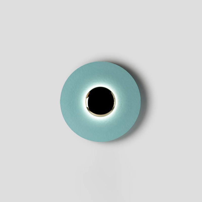 Peacemaker Elegance Simplicity Glow Wall Light
