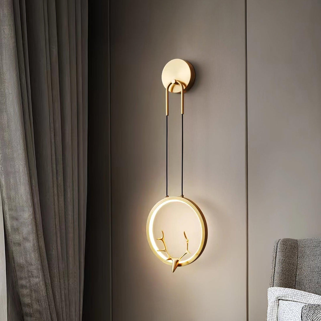 Celesta Applique murale fantaisiste en laiton