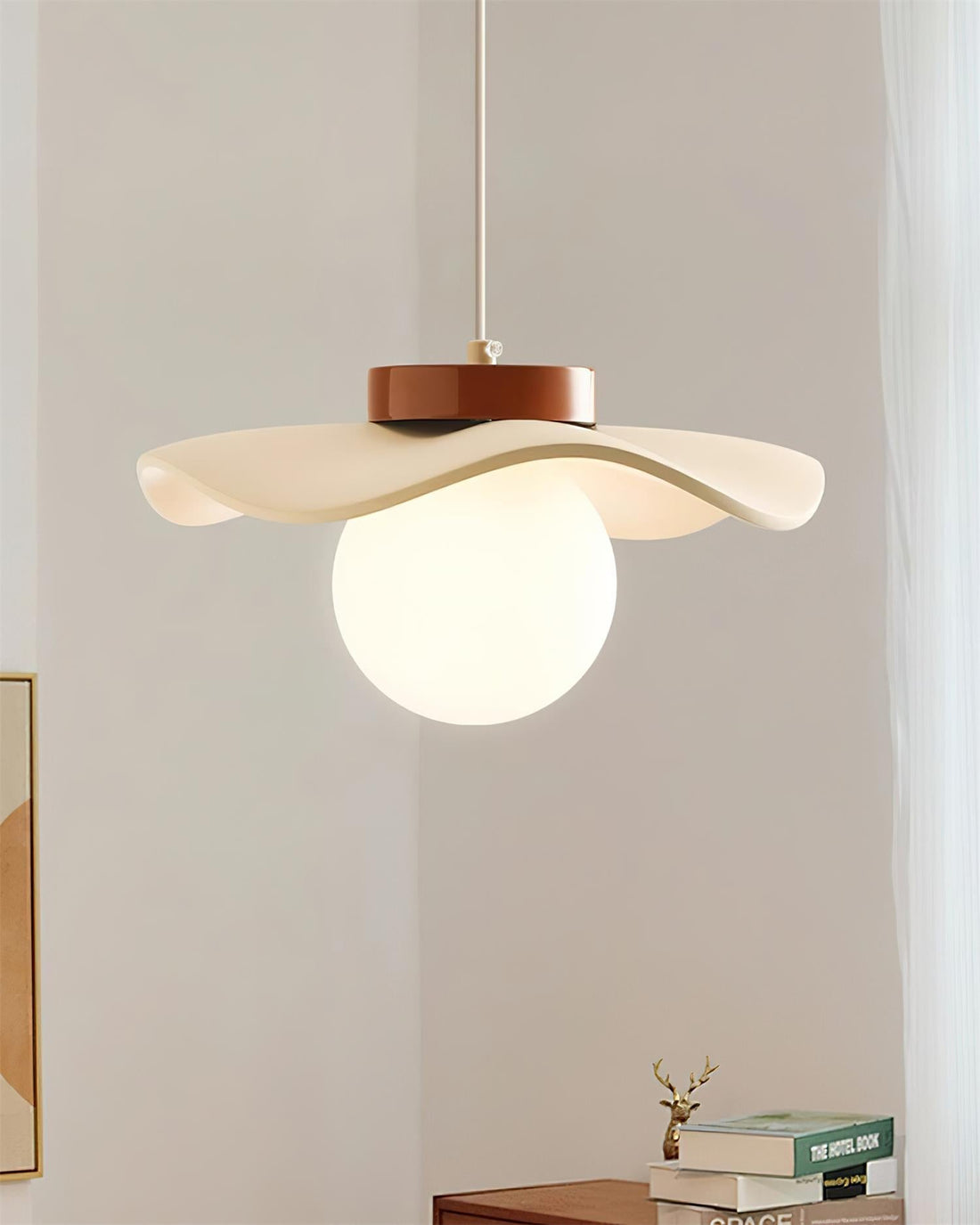Suspension Verre Ondulé Ombre Sculptural Minimaliste Accent