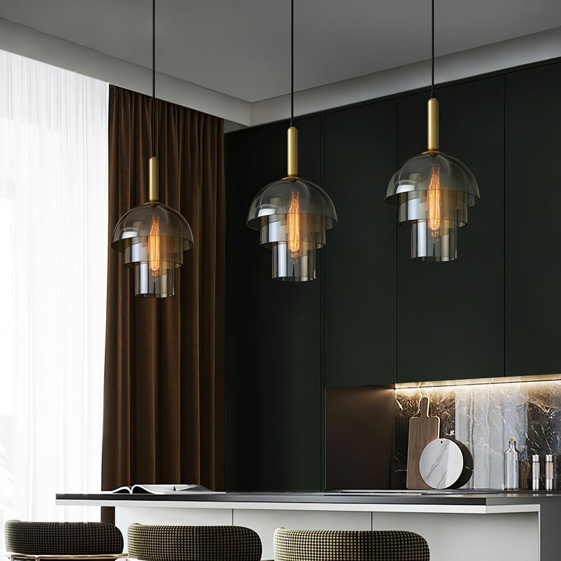 Solara Suspension en Verre Cognac Dôme Laiton Mid-Century