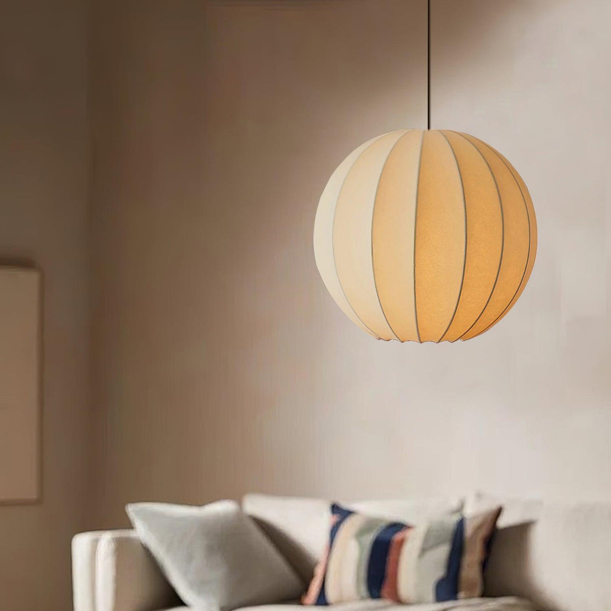 Aura Suspension Moderne Globe Côtelé Soie