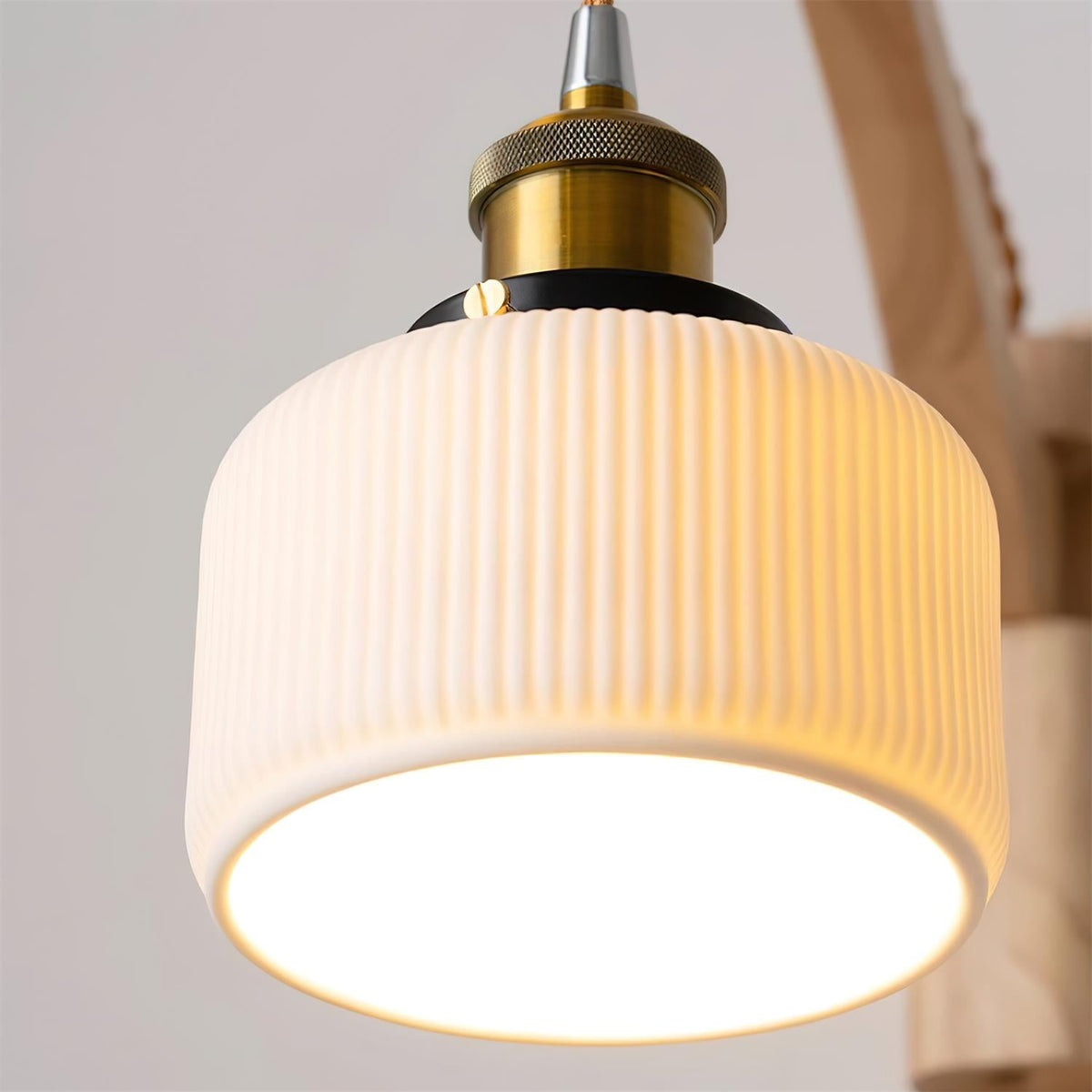 Novera Wall Lamp Ceramics