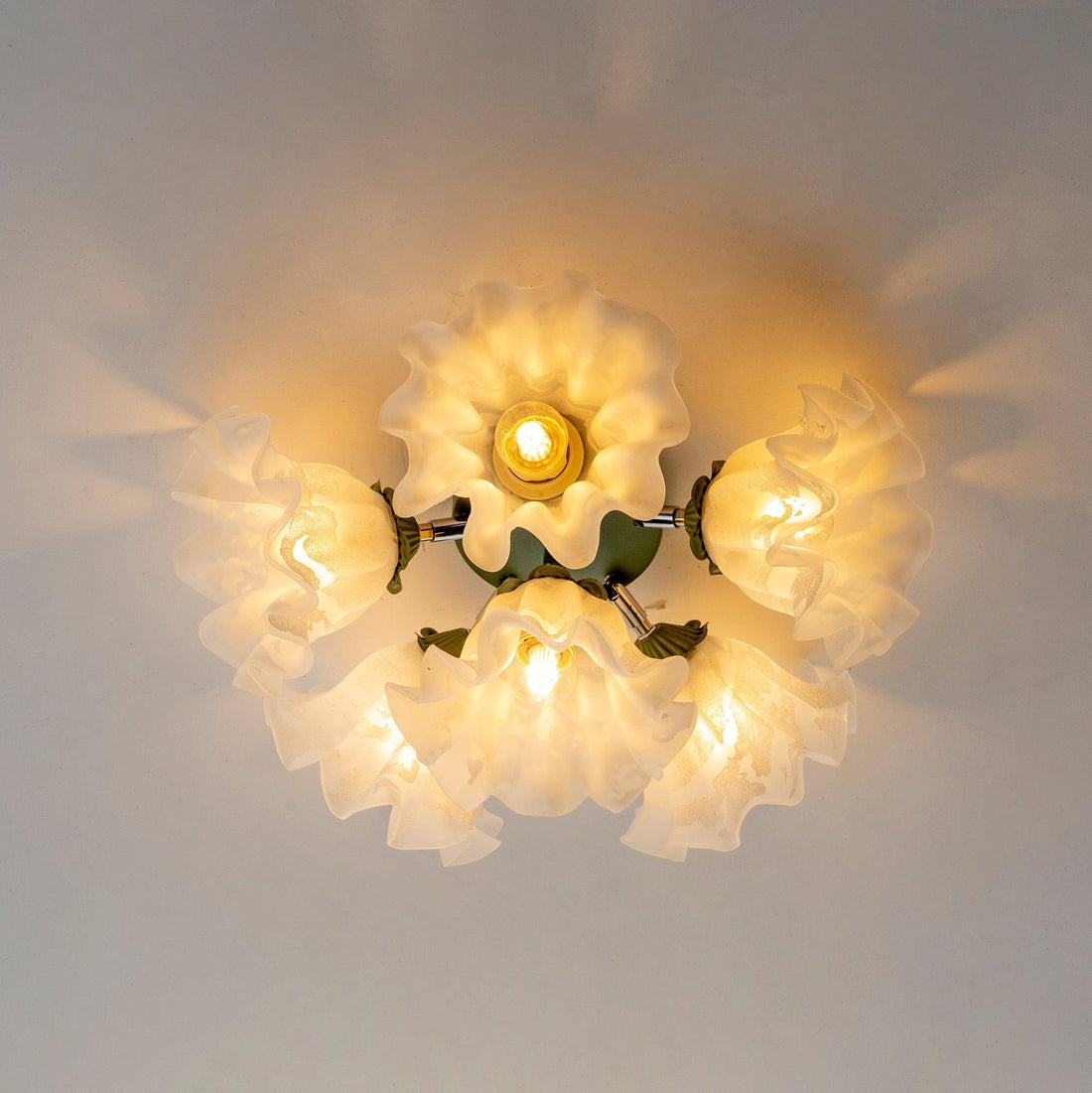 Plafonnier Pétale Nuances Ondulé Verre Floraison Élégant Floral
