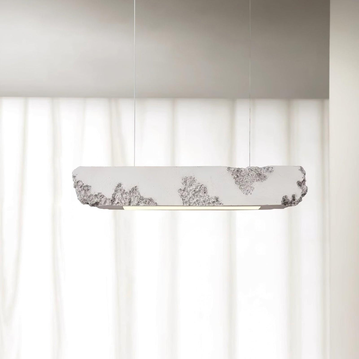 Lunar Gleam Suspension Texturée Minimaliste Céleste