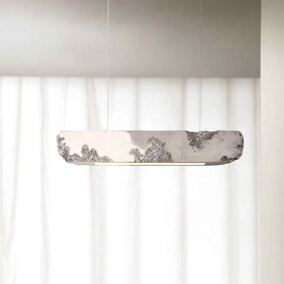 Lunar Gleam Suspension Texturée Minimaliste Céleste