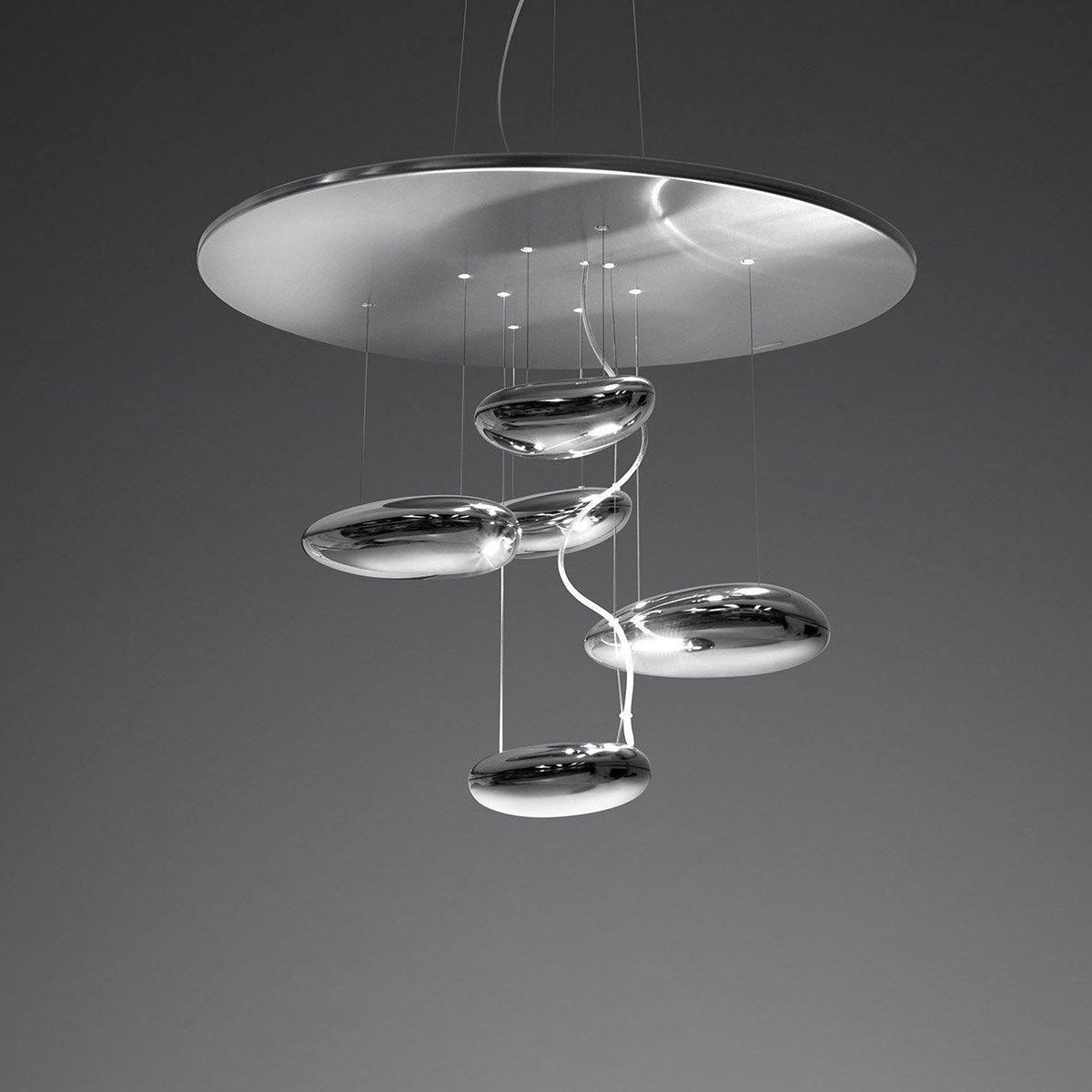 Lustra Lustre Sculptural en Aluminium