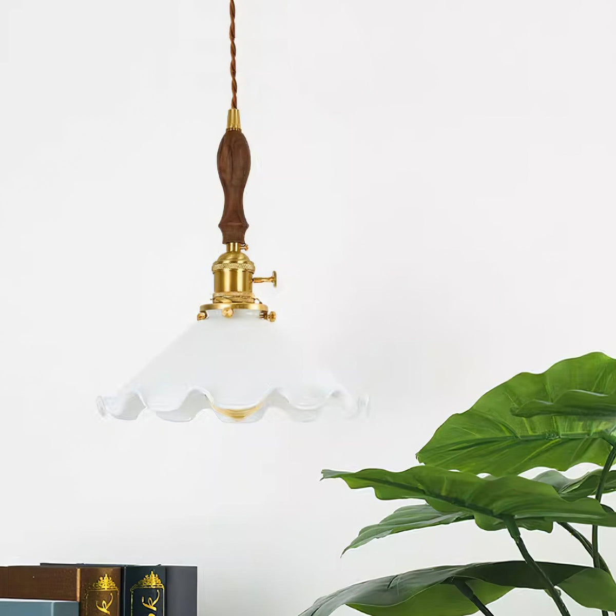 Milky Suspension Fleur en Verre Volant Organique