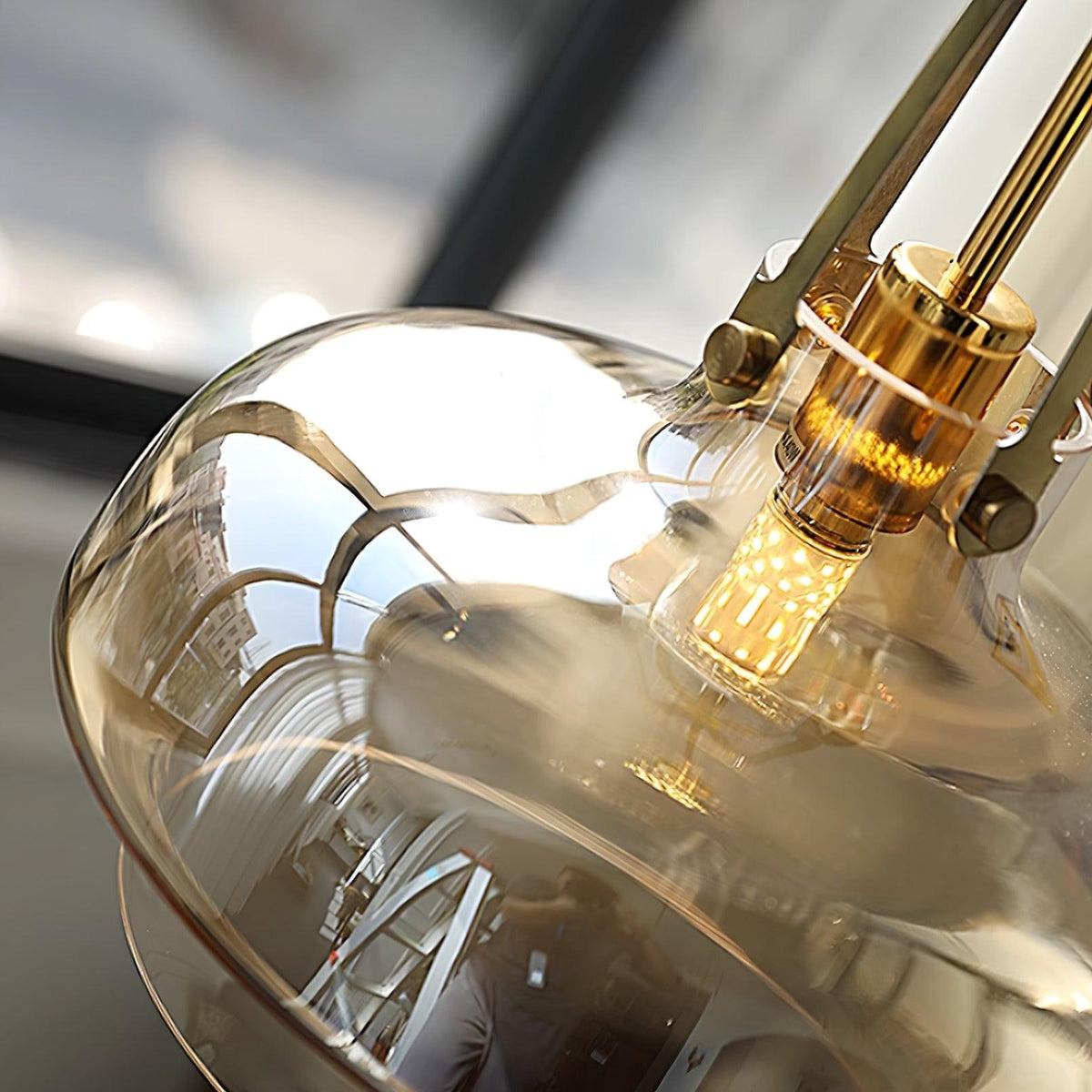 Aurelin Suspension Élégante Verre Ambre