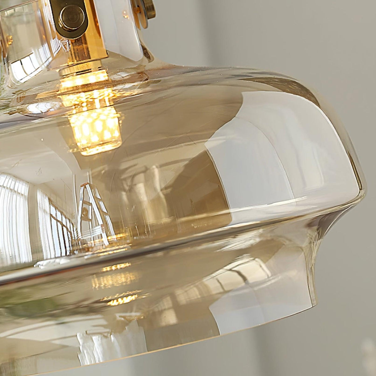 Aurelin Suspension Élégante Verre Ambre