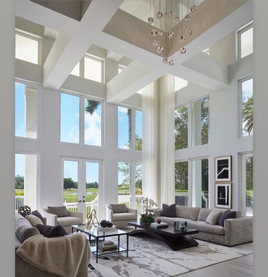 Avynor Suspension Luxe Postmoderne