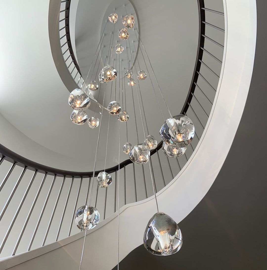 Avynor Suspension Luxe Postmoderne
