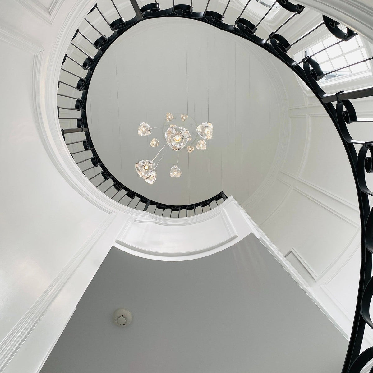 Avynor Suspension Luxe Postmoderne