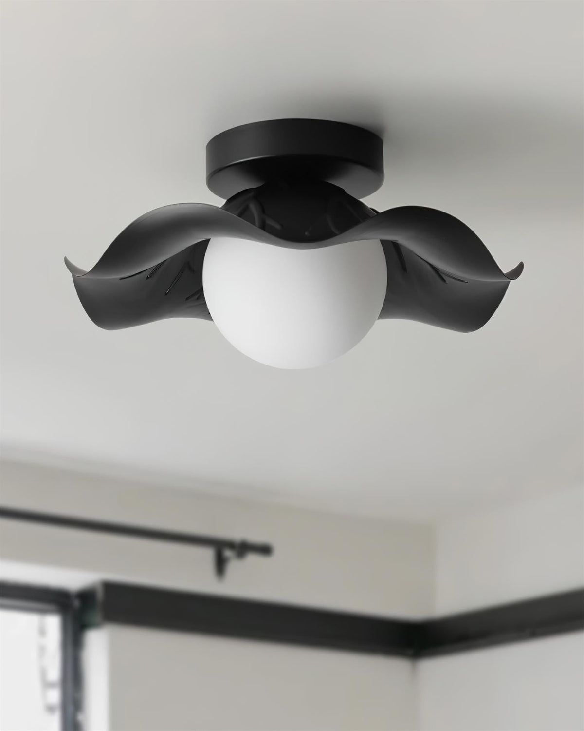 Monae Lumière de Plafond Pétale Globe Noir