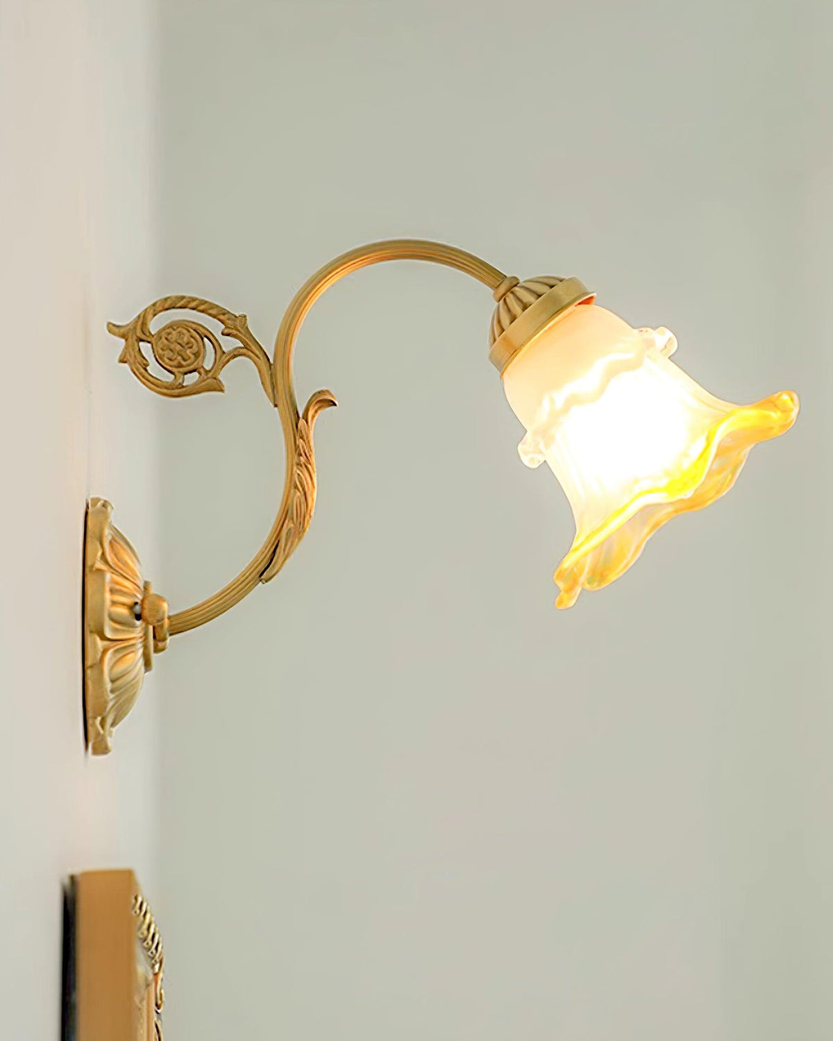 Neiman Applique Murale Volant Rose