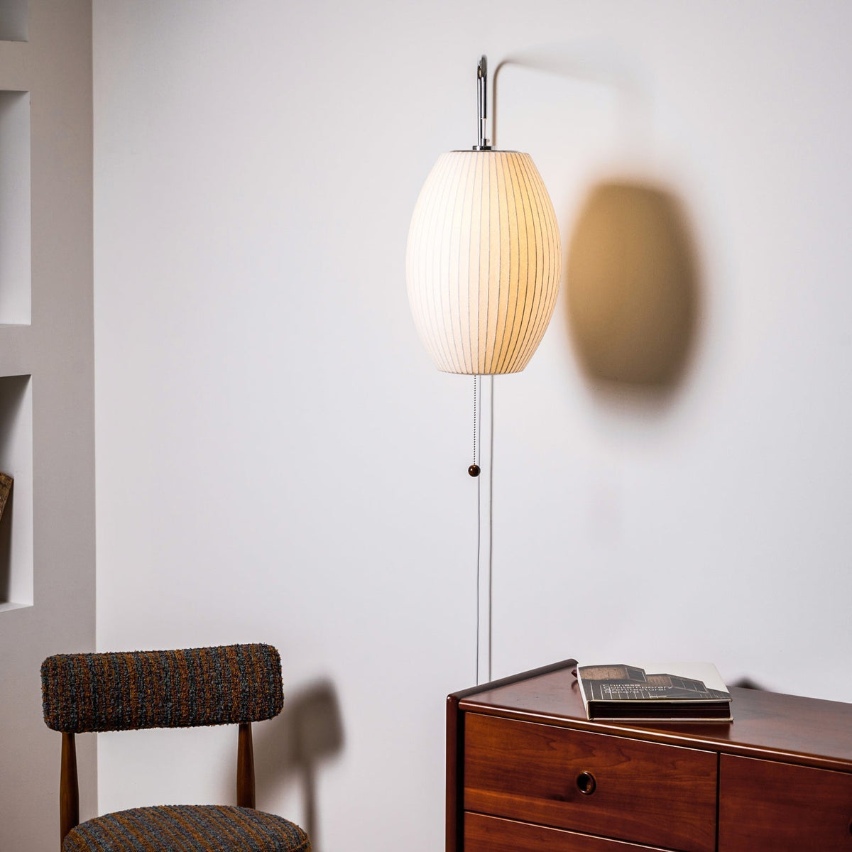 Lustra Wall Sconce Walnut Ball