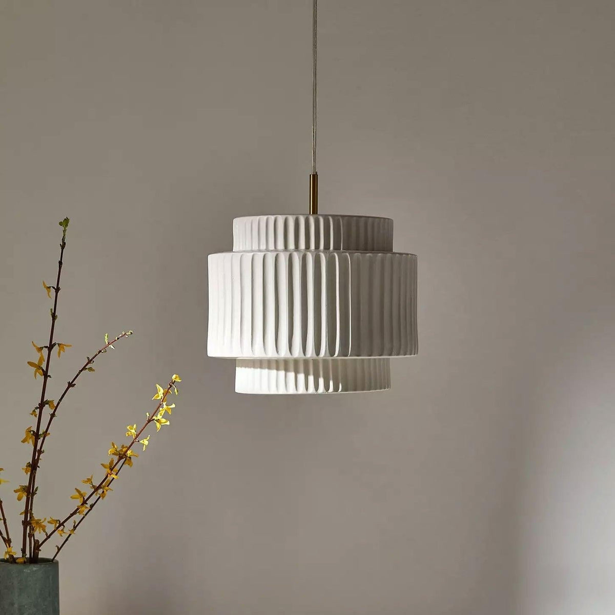 Aurelia Suspension Minimaliste à Cannelures