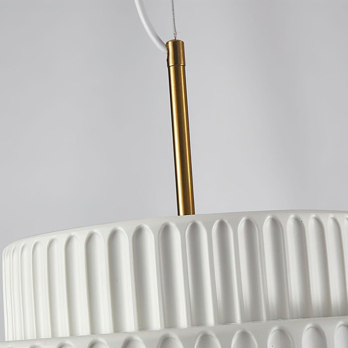 Aurelia Suspension Minimaliste à Cannelures