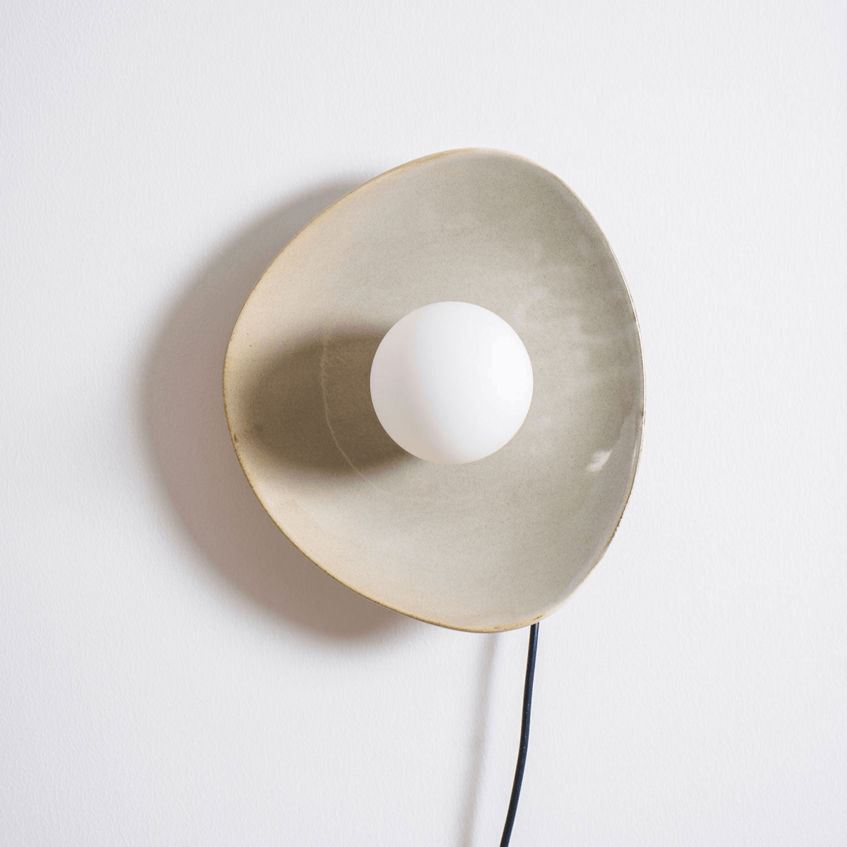 Nancy Pebble Disc Plug-in Ceramics Glass Wall Light