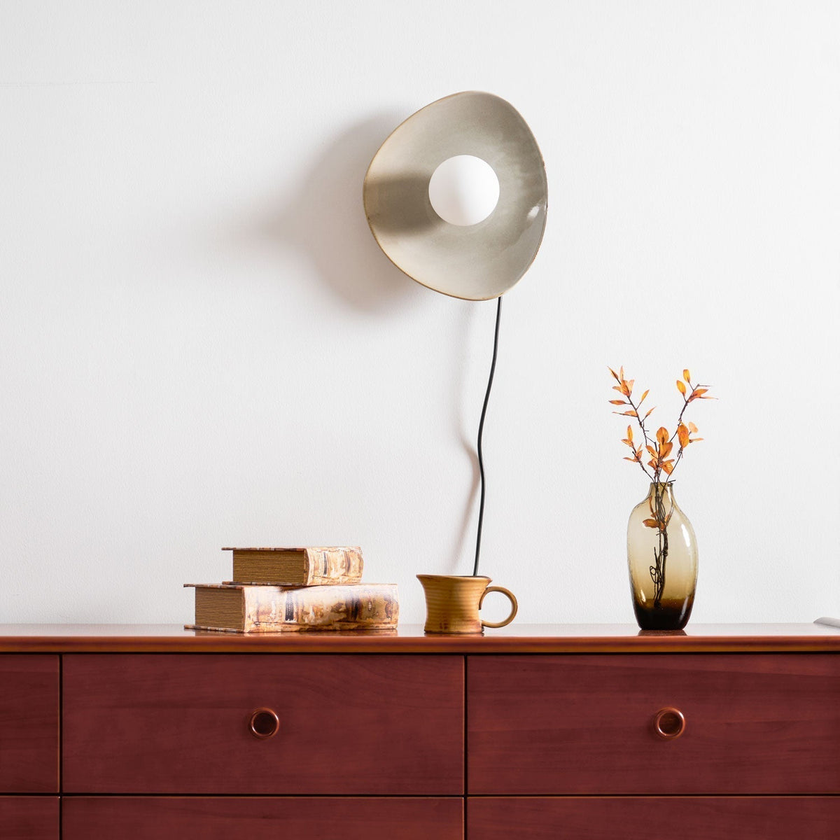 Nancy Pebble Disc Plug-in Ceramics Glass Wall Light