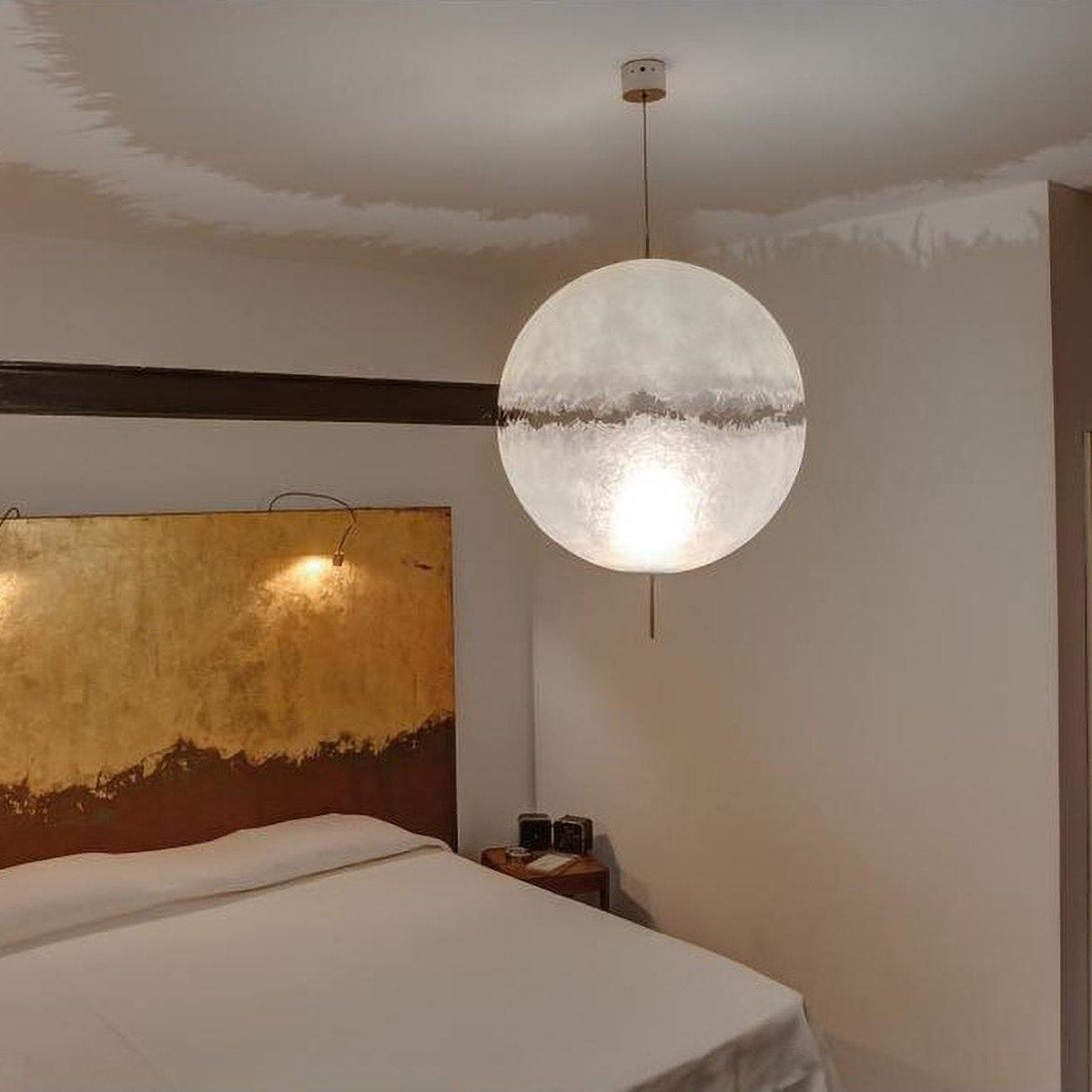 Bravura Futuristic Pendant Lamp