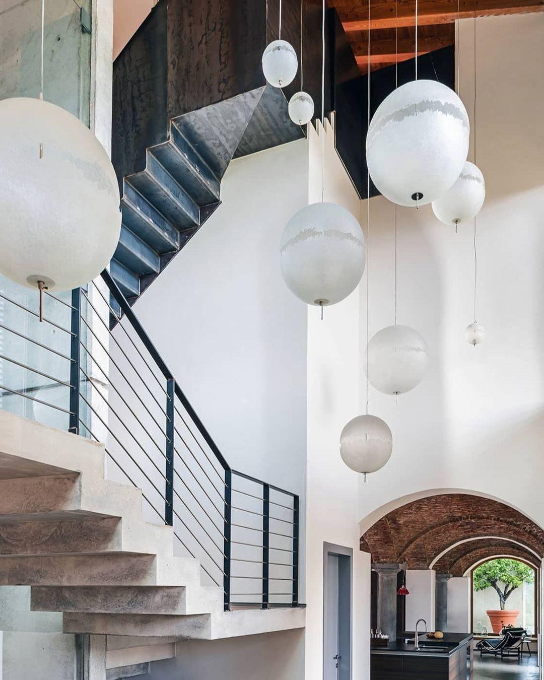 Bravura Futuristic Pendant Lamp