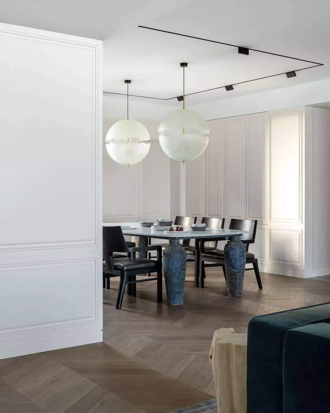 Bravura Futuristic Pendant Lamp